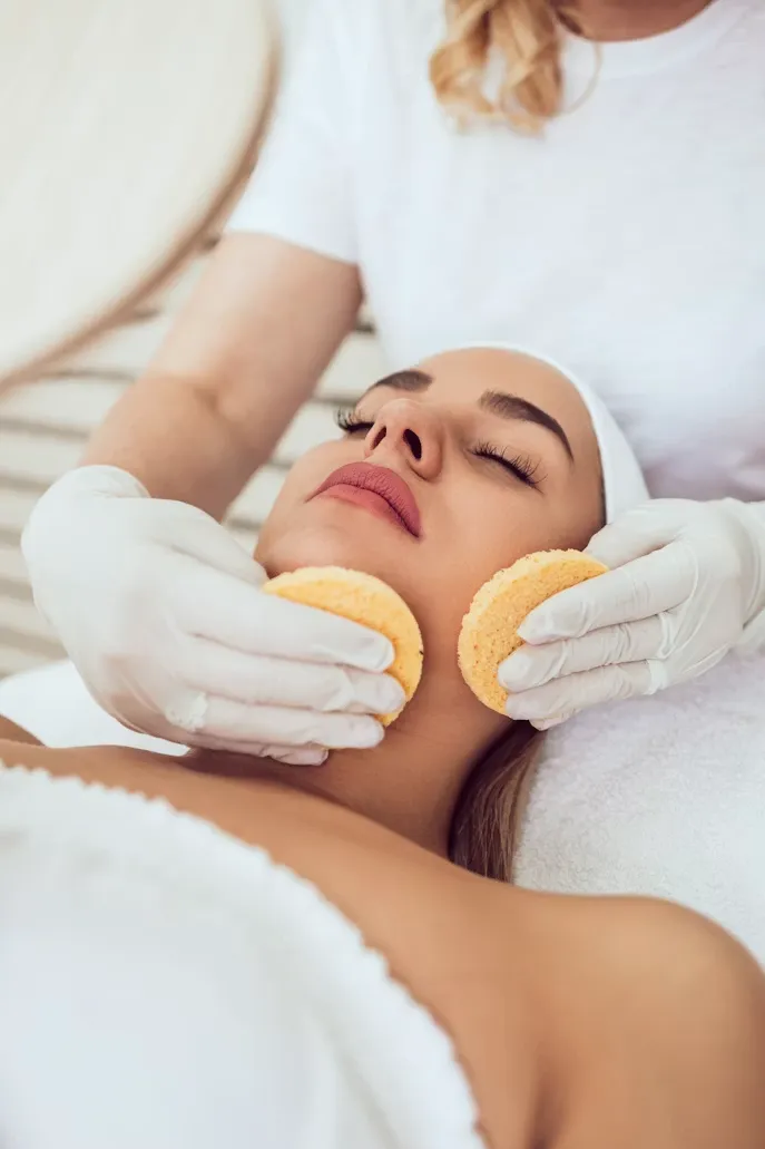 Tratamiento antiage facial en Yeya Fisio-Spa