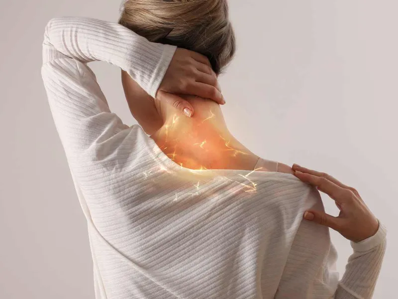 Tratamiento para dolor de espalda, cuello y hombros en Yeya Fisio-Spa